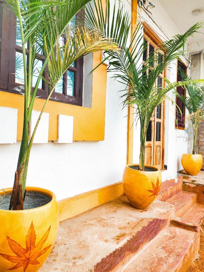 Hotel La Dreamy Residency à Pondichéry Extérieur photo